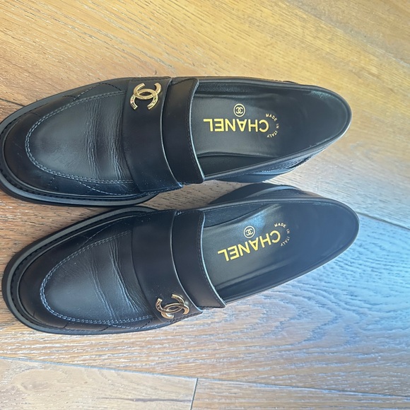 Chanel 24c platform loafer
